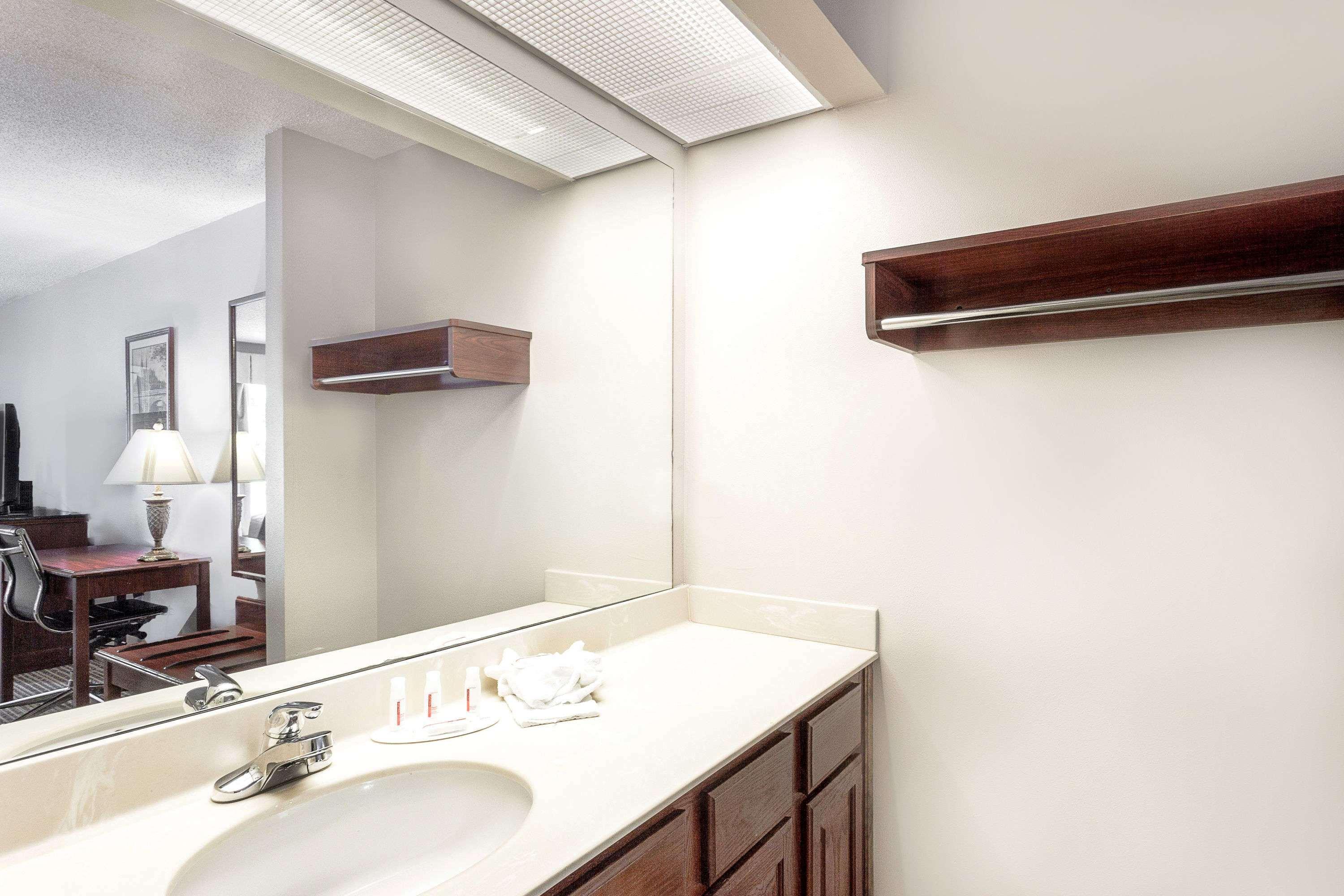 Baymont By Wyndham Tullahoma Hotel Luaran gambar