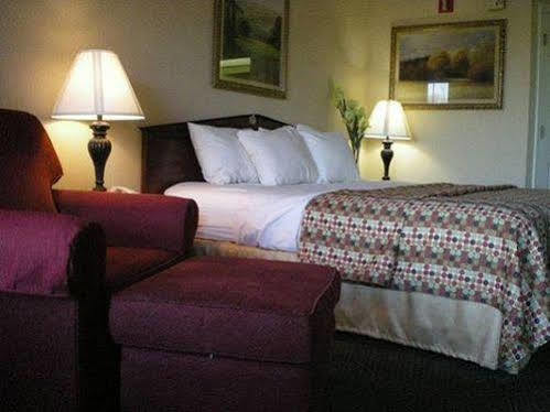 Baymont By Wyndham Tullahoma Hotel Luaran gambar